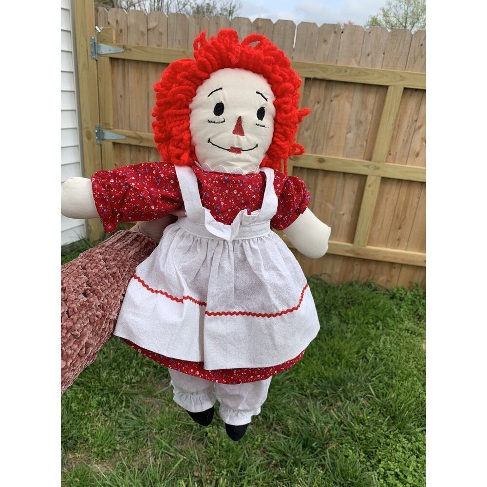 Vintage Handmade Raggedy Ann Soft Plush‎ Doll red Floral White Apron collector